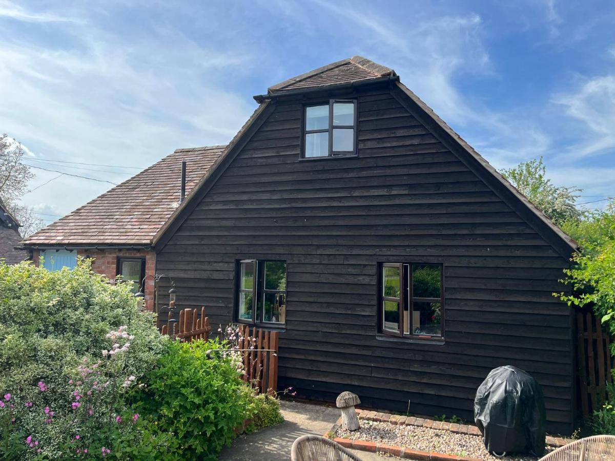 The Annexe At Walnut Tree Cottage Hope under Dinmore Exterior photo