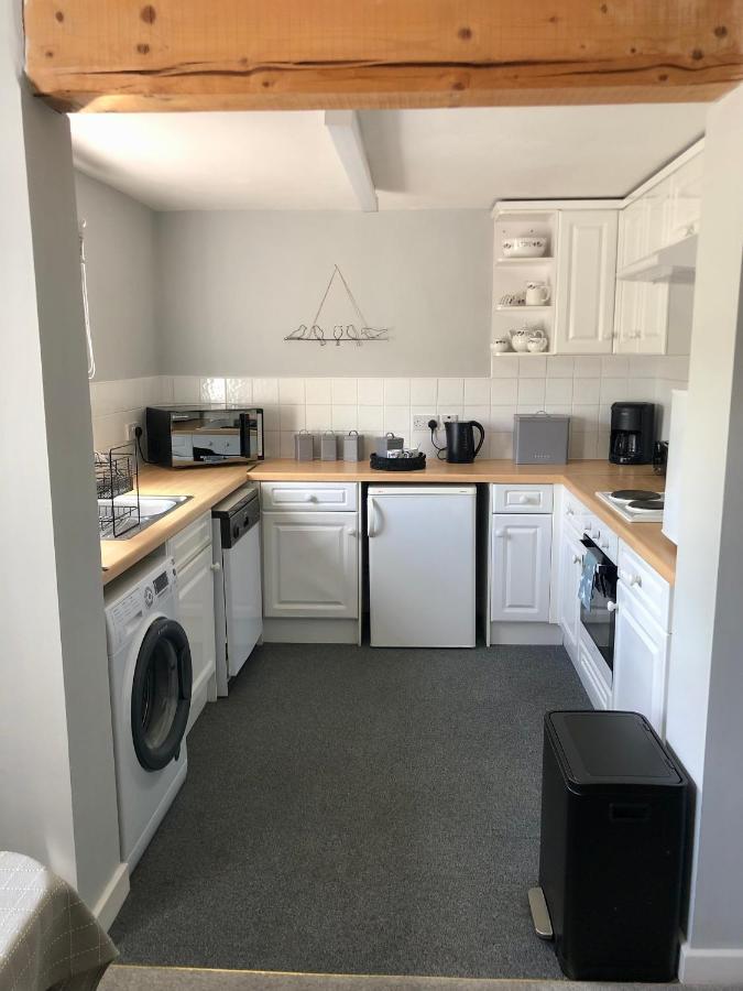 The Annexe At Walnut Tree Cottage Hope under Dinmore Exterior photo